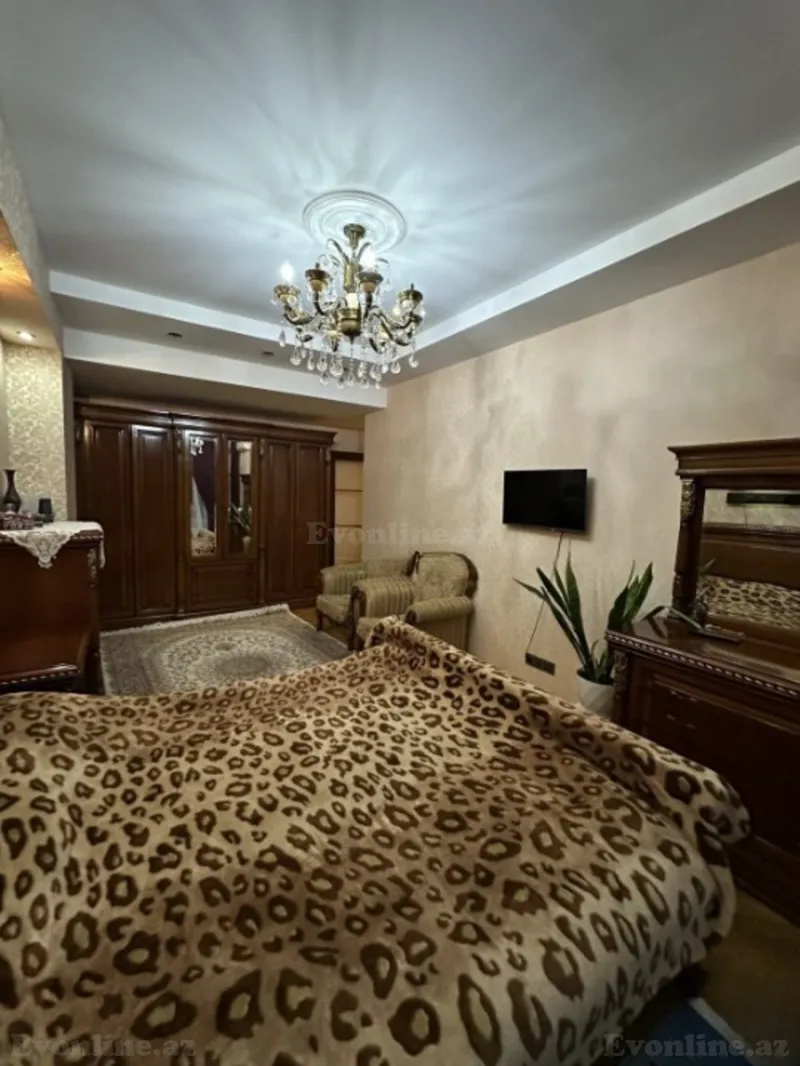 Satılır 3 otaqlı Mənzil Yeni tikili 162 m² Nəriman Nərimanov m. - şəkil 4
