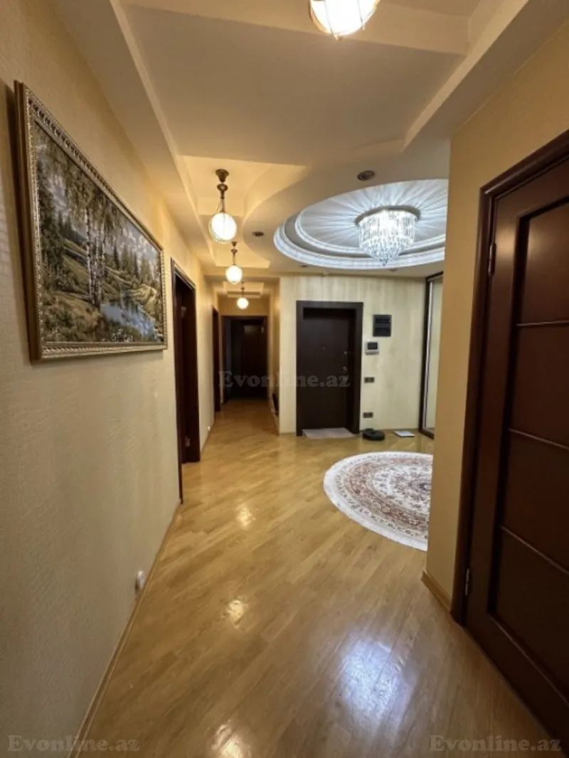 Satılır 3 otaqlı Mənzil Yeni tikili 162 m² Nəriman Nərimanov m. - şəkil 9