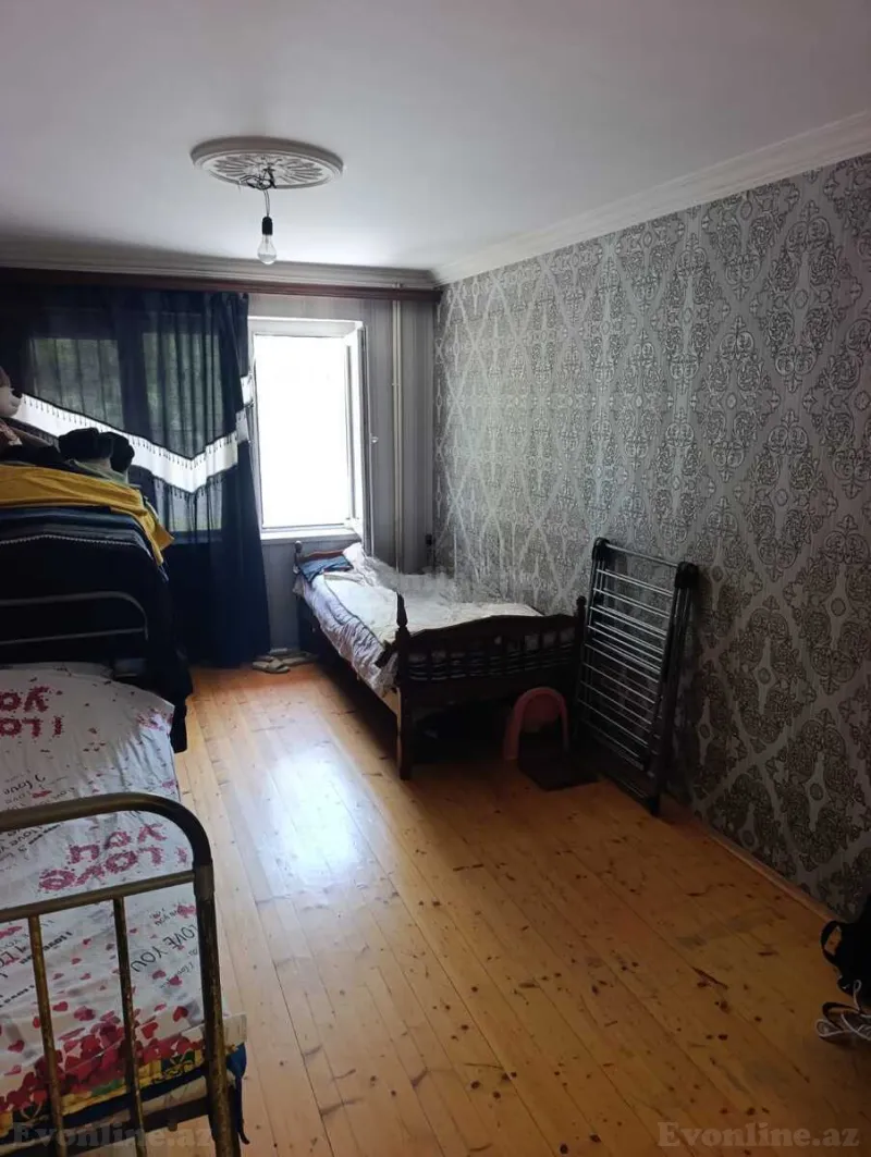 Satılır 3 otaqlı Mənzil Köhnə tikili 70 m² Sumqayıt - şəkil 2