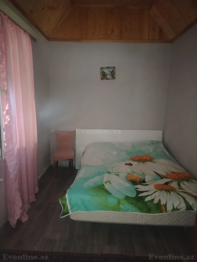 Kirayə verilir 2 otaqlı Həyət evi 100 m² Quba - şəkil 2