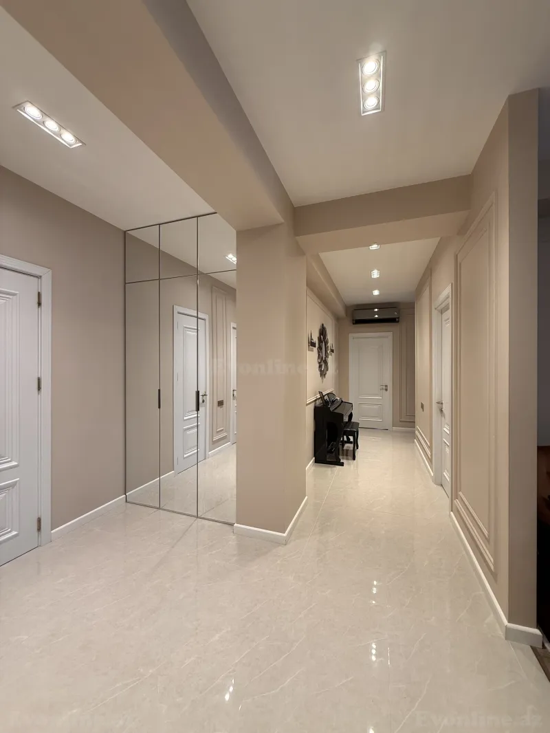 Satılır 3 otaqlı Mənzil Yeni tikili 112 m² H.Əliyev pr. - şəkil 2