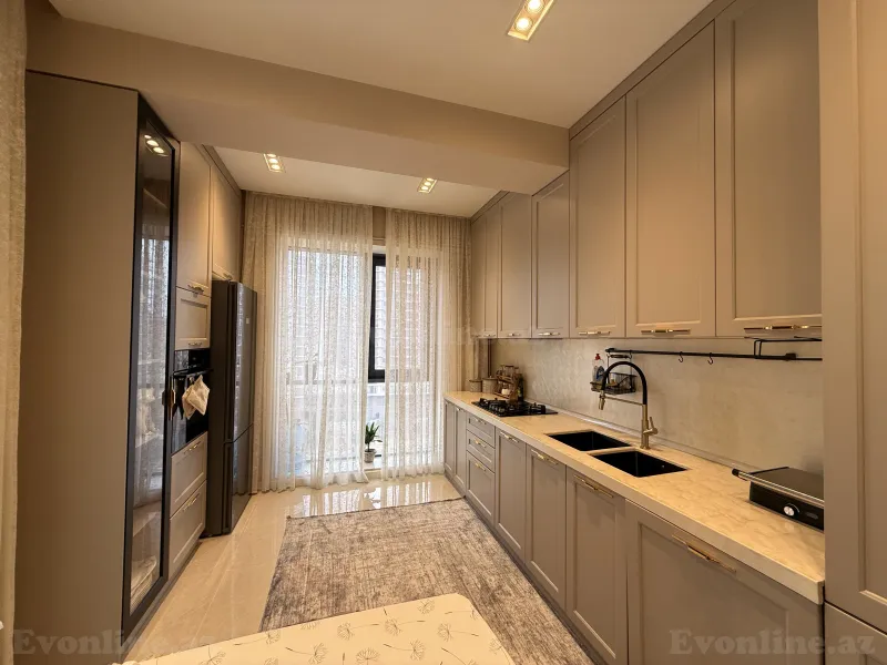 Satılır 3 otaqlı Mənzil Yeni tikili 112 m² H.Əliyev pr. - şəkil 9