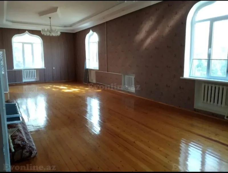 Satılır 14 otaqlı Həyət evi 630 m² Novxanı - şəkil 2