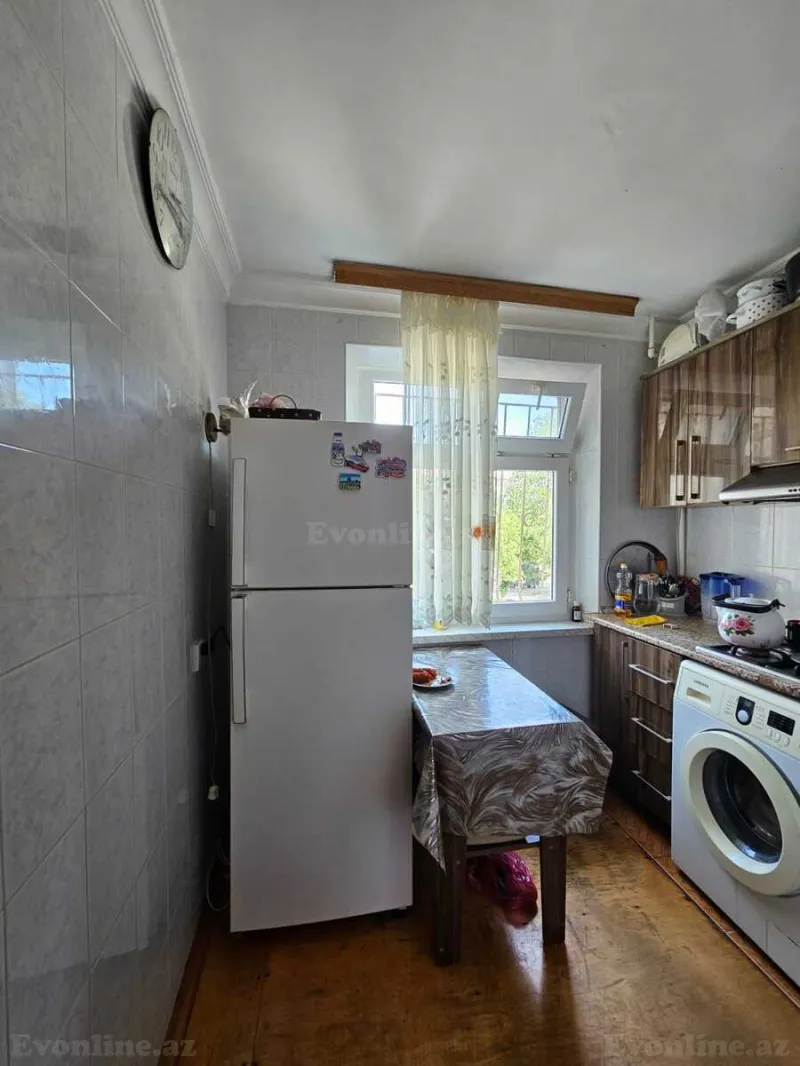 Satılır 3 otaqlı Mənzil Köhnə tikili 70 m² Sumqayıt - şəkil 9