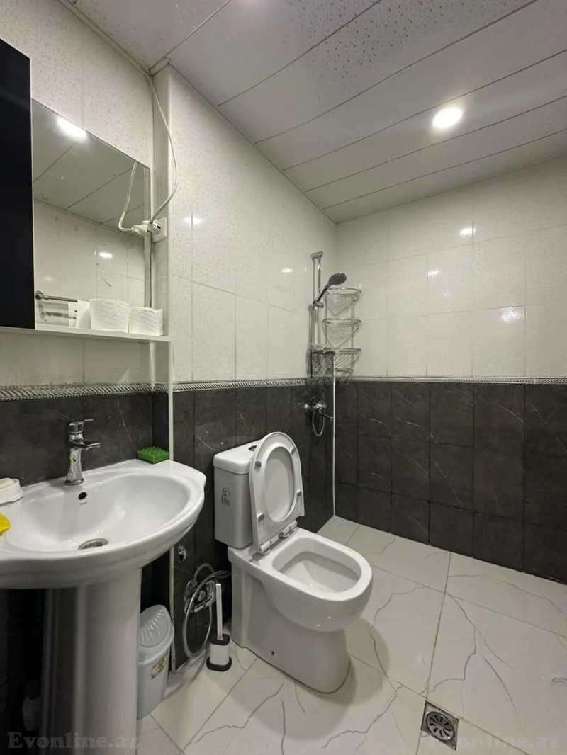 Kirayə verilir 2 otaqlı Mənzil Köhnə tikili 42 m² 28 May m. - şəkil 7