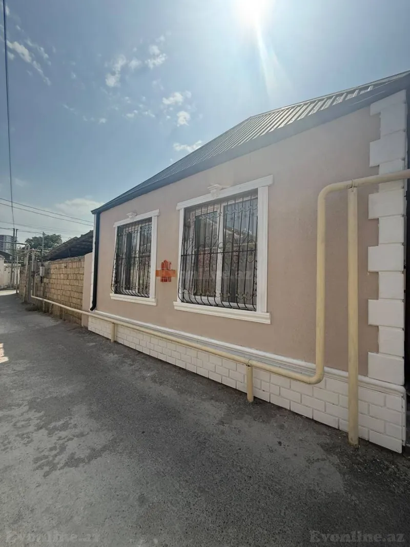 Satılır 4 otaqlı Həyət evi 100 m² Xırdalan