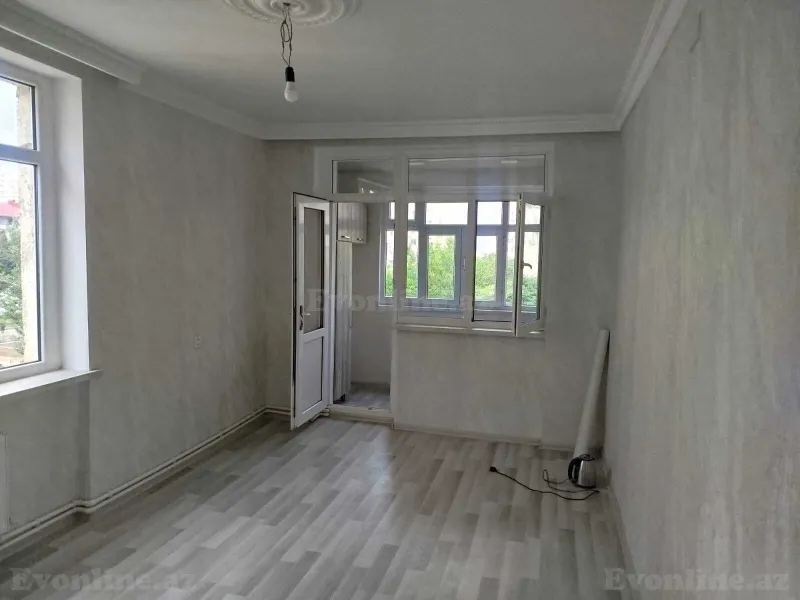 Satılır 2 otaqlı Mənzil Köhnə tikili 37 m² Sumqayıt - şəkil 2