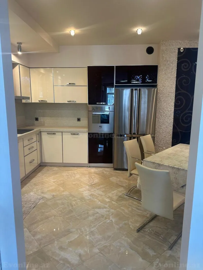 Kirayə verilir 3 otaqlı Mənzil Yeni tikili 120 m² 8 Noyabr m. - şəkil 12