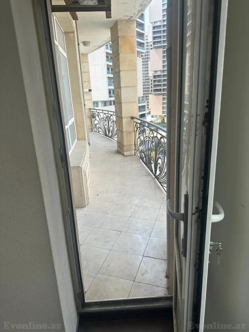 Kirayə verilir 3 otaqlı Mənzil Yeni tikili 120 m² 8 Noyabr m. - şəkil 18
