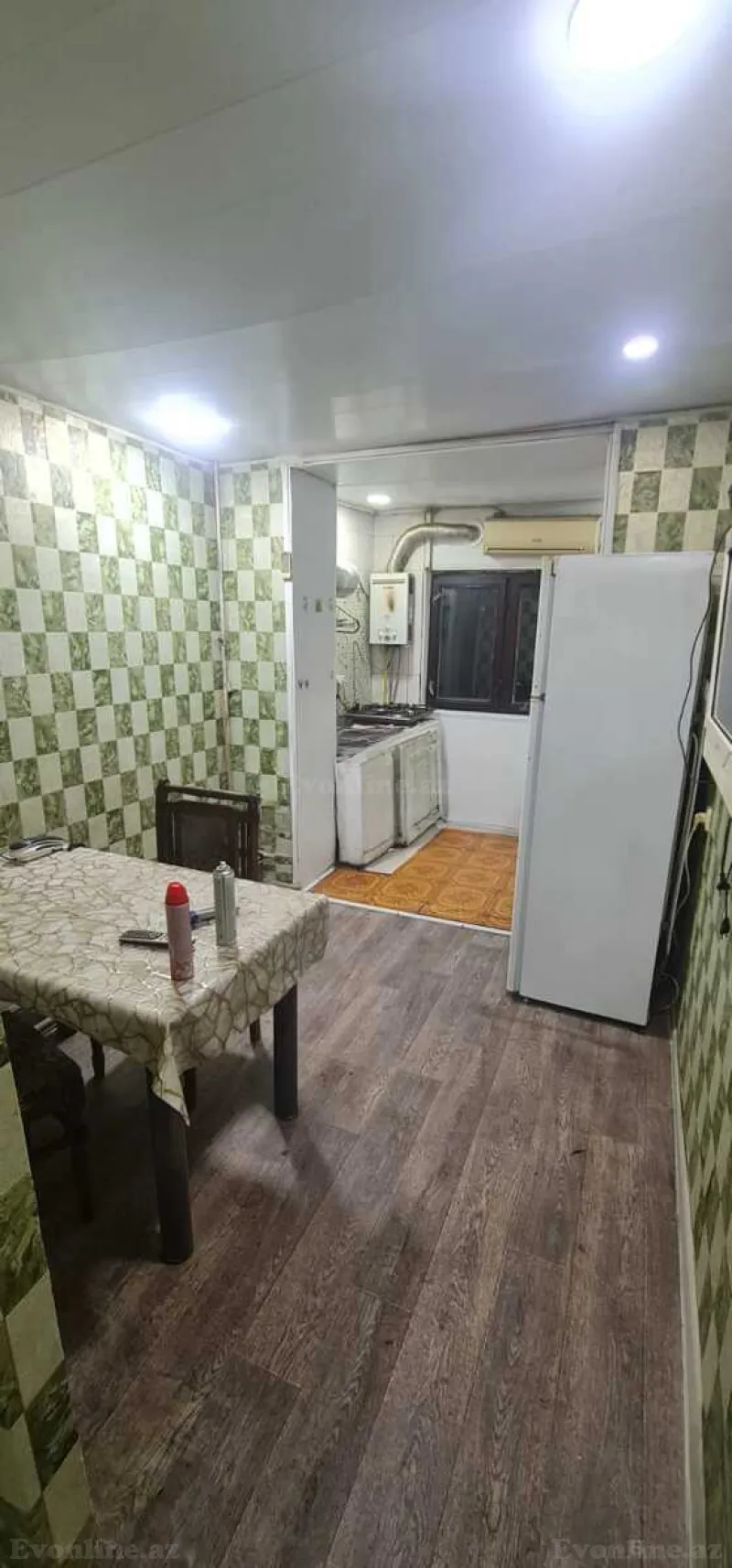 Kirayə verilir 3 otaqlı Mənzil Köhnə tikili 80 m² Neftçilər m. - şəkil 3