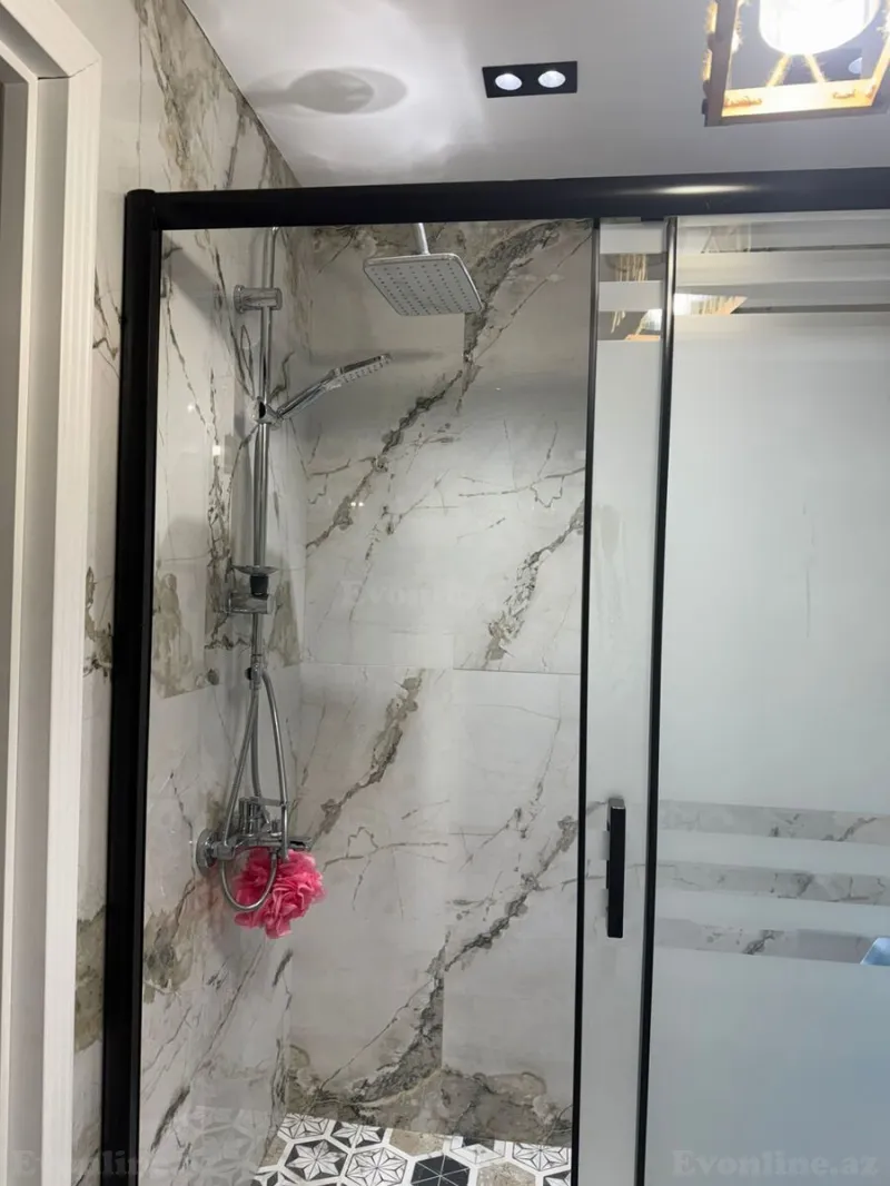 Satılır 3 otaqlı Mənzil Yeni tikili 105 m² Neftçilər m. - şəkil 12
