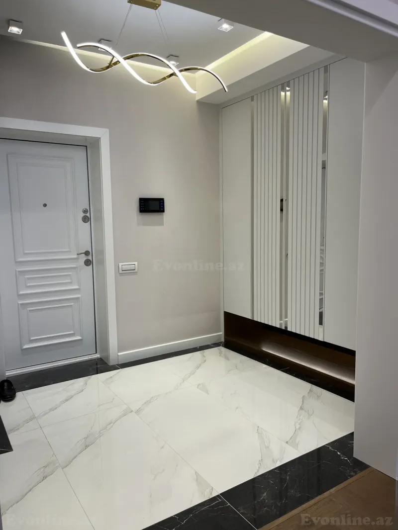 Satılır 4 otaqlı Mənzil Yeni tikili 190 m² Qara Qarayev m. - şəkil 5