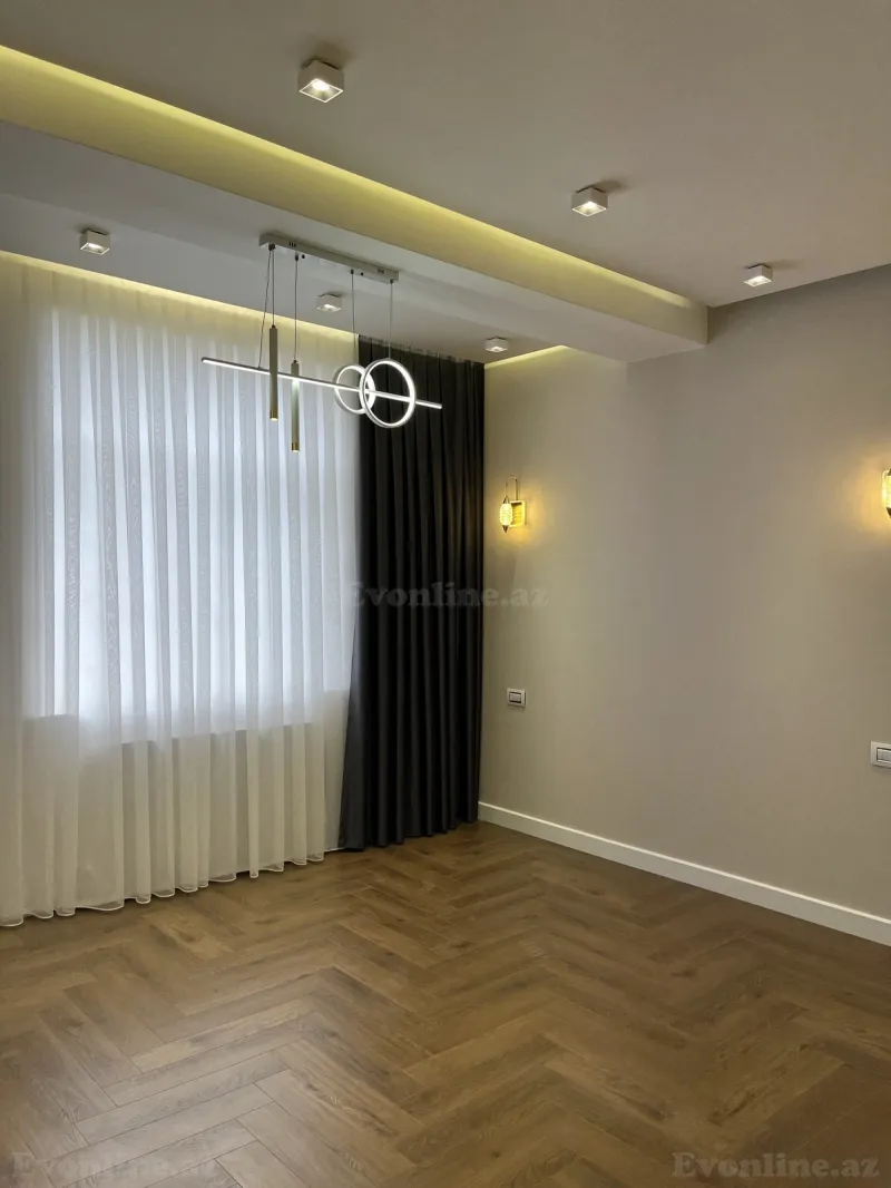 Satılır 4 otaqlı Mənzil Yeni tikili 190 m² Qara Qarayev m. - şəkil 11