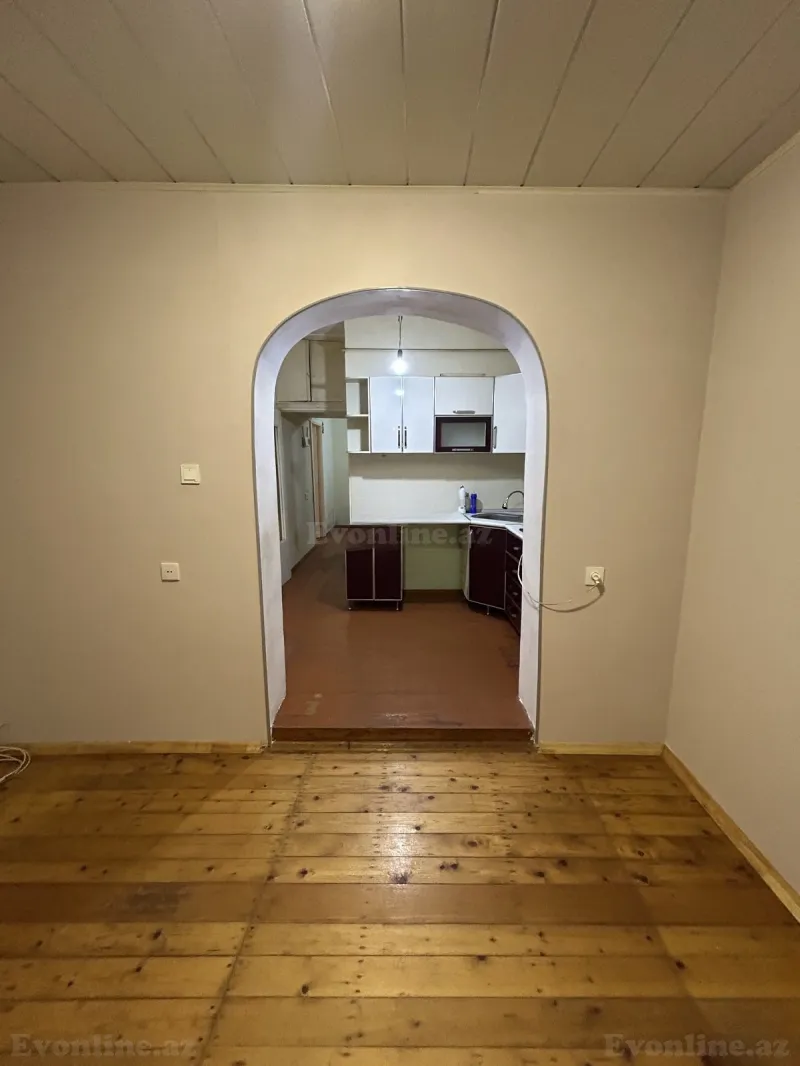 Satılır 3 otaqlı Mənzil Köhnə tikili 69 m² Massiv V - şəkil 5