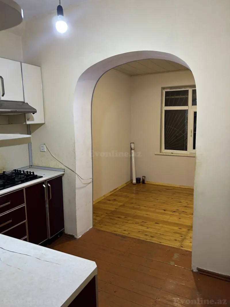 Satılır 3 otaqlı Mənzil Köhnə tikili 69 m² Massiv V - şəkil 7