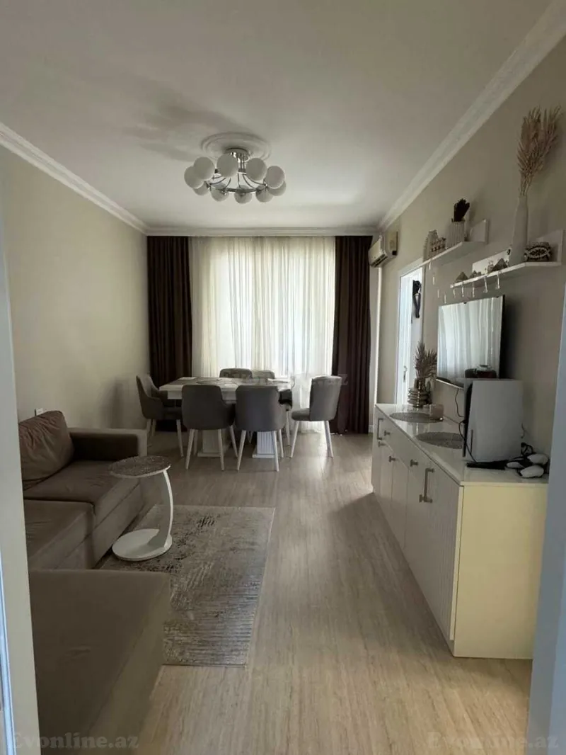 Satılır 3 otaqlı Mənzil Köhnə tikili 81 m² Memar Əcəmi m. - şəkil 2