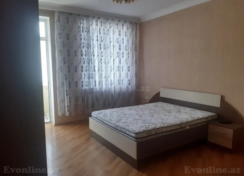 Kirayə verilir 3 otaqlı Mənzil Köhnə tikili 126 m² Nəsimi r. - şəkil 5