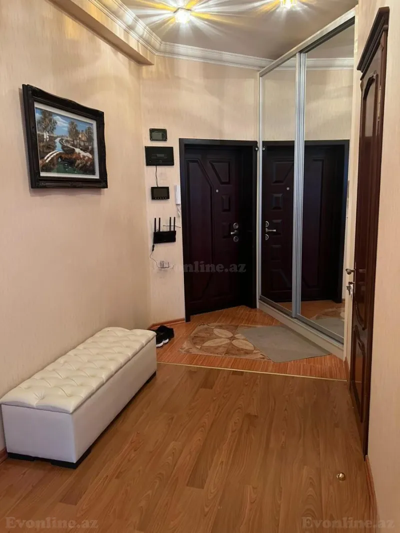 Satılır 3 otaqlı Mənzil Yeni tikili 120 m² Gənclik m. - şəkil 4