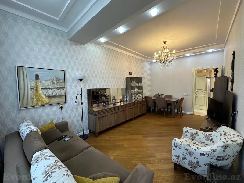 2 otaqlı Mənzil 75 m² 20 Yanvar m. Satılır