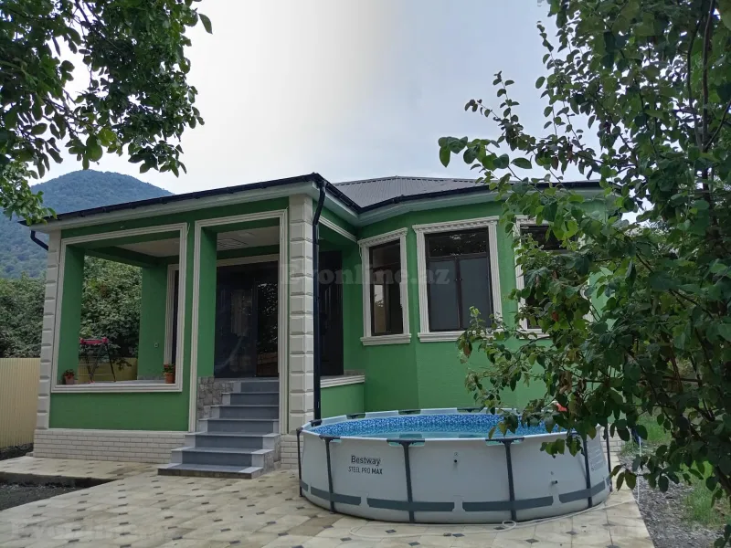 2 otaqlı Həyət evi 90 m² Qəbələ Kirayə verilir