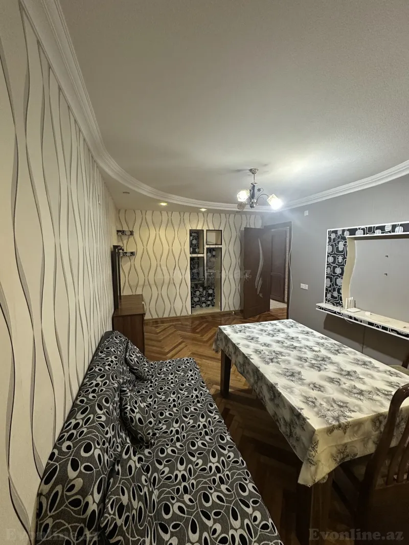 Satılır 3 otaqlı Mənzil Köhnə tikili 70 m² 8-ci kilometr - şəkil 2
