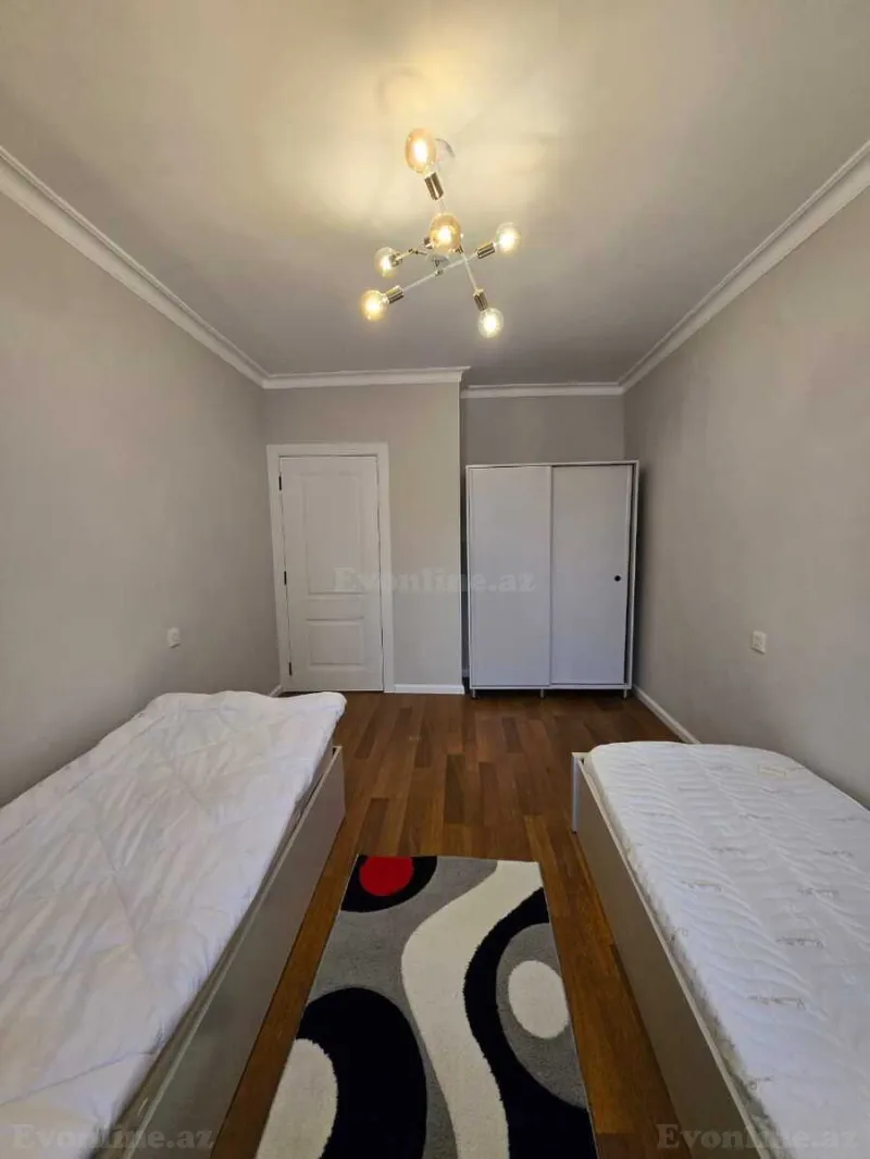 Kirayə verilir 4 otaqlı Mənzil Köhnə tikili 100 m² Səbail r. - şəkil 7