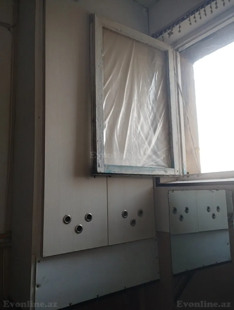 Satılır 3 otaqlı Mənzil Köhnə tikili 70 m² Əmircan - şəkil 7