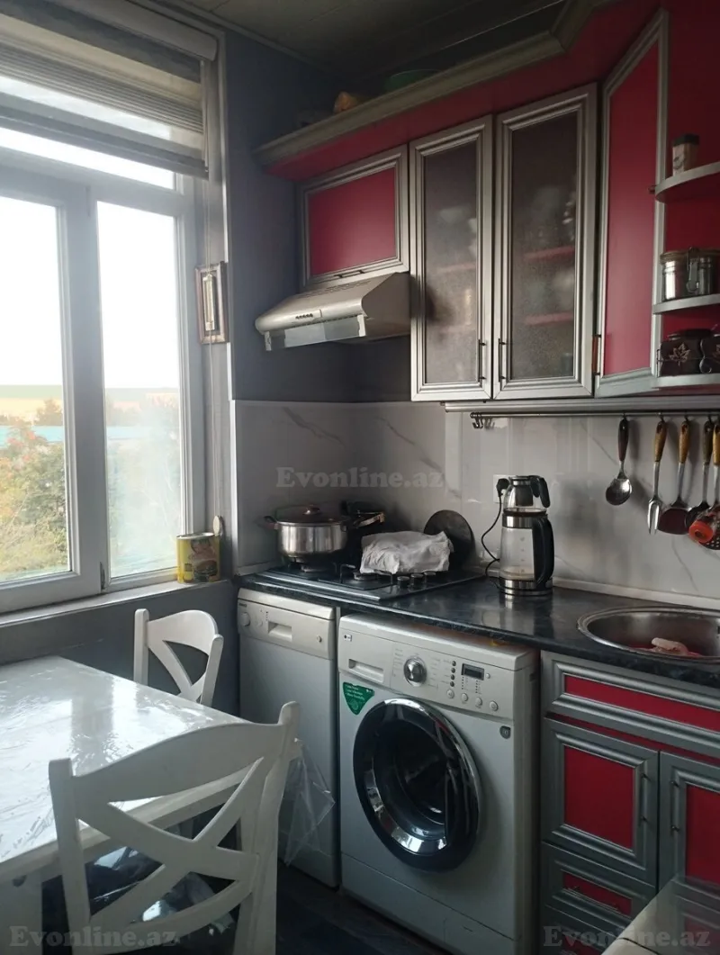 Satılır 3 otaqlı Mənzil Köhnə tikili 70 m² Əmircan - şəkil 15