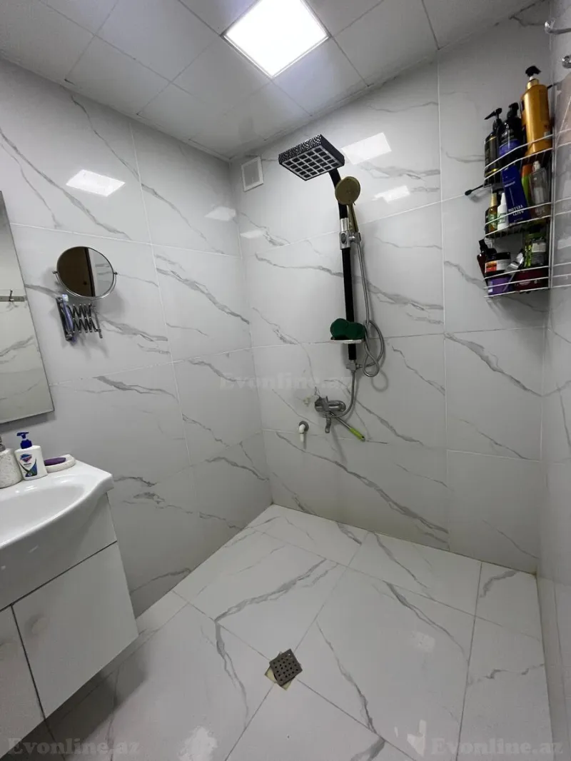 Satılır 3 otaqlı Mənzil Köhnə tikili 70 m² Əmircan - şəkil 23