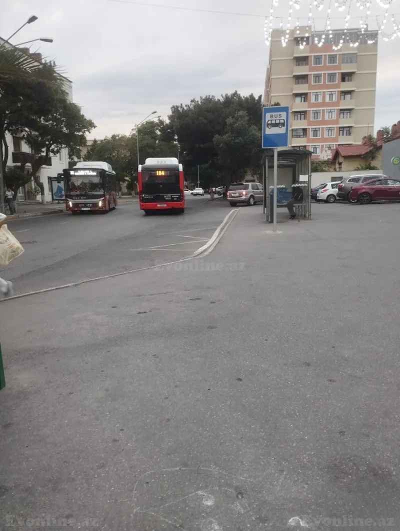 Satılır 3 otaqlı Mənzil Köhnə tikili 70 m² Əmircan - şəkil 25
