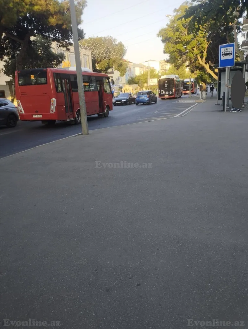 Satılır 3 otaqlı Mənzil Köhnə tikili 70 m² Əmircan - şəkil 26
