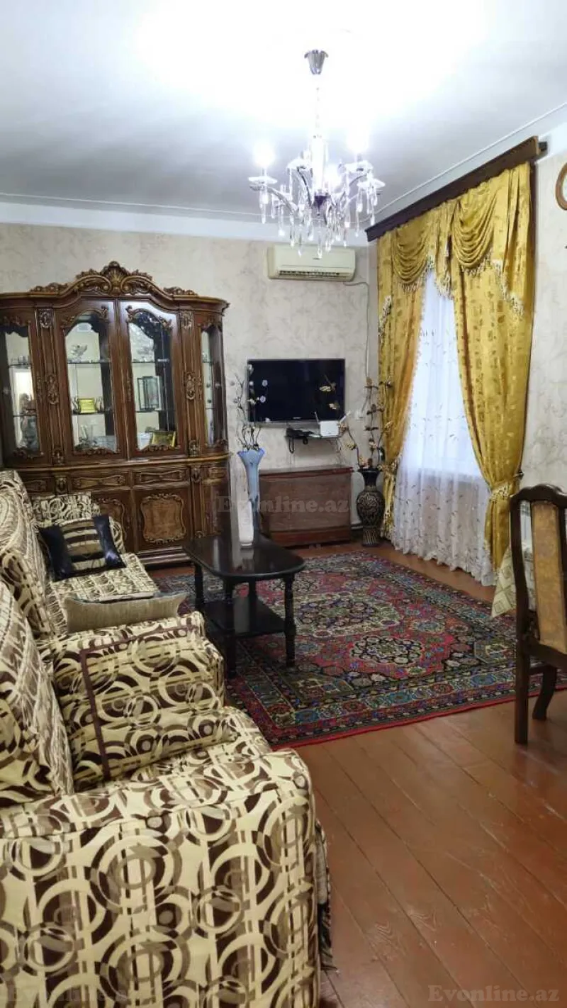 Kirayə verilir 2 otaqlı Mənzil Köhnə tikili 70 m² Həzi Aslanov m.