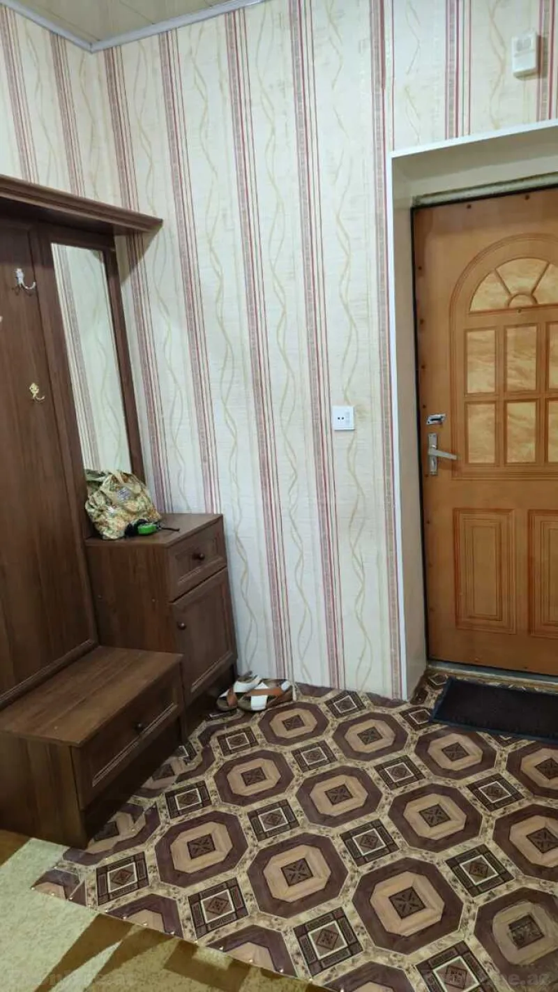 Kirayə verilir 2 otaqlı Mənzil Köhnə tikili 70 m² Həzi Aslanov m. - şəkil 6