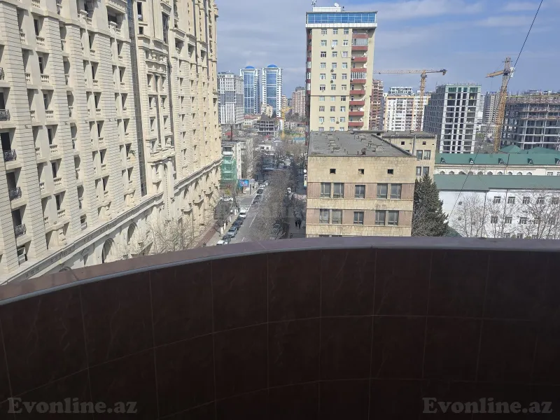 Satılır 3 otaqlı Mənzil Yeni tikili 126 m² Nizami m. - şəkil 4