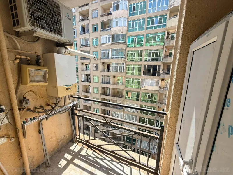 Kirayə verilir 3 otaqlı Mənzil Yeni tikili 85 m² Nəsimi r. - şəkil 13