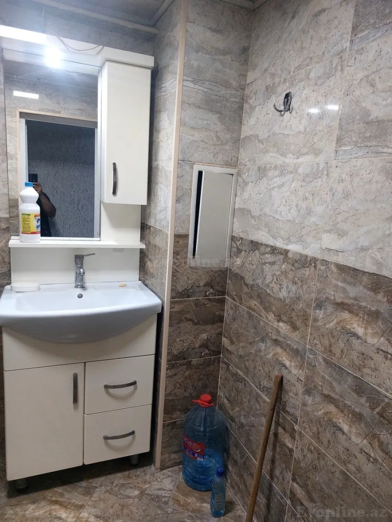 Kirayə verilir 2 otaqlı Mənzil Köhnə tikili 55 m² Nərimanov r. - şəkil 12