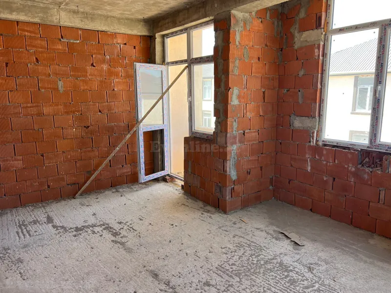 Satılır 2 otaqlı Mənzil Yeni tikili 42 m² Binəqədi r. - şəkil 6