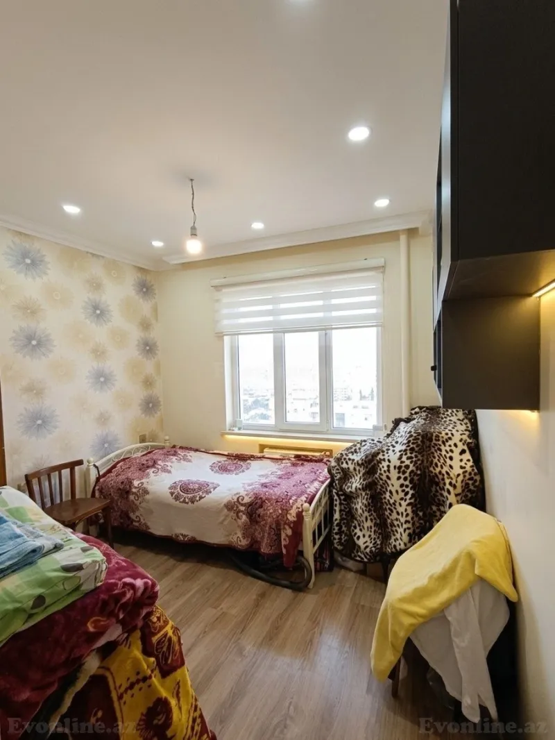 Satılır 3 otaqlı Mənzil Köhnə tikili 60 m² Massiv D - şəkil 9