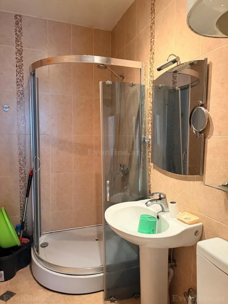 Kirayə verilir 3 otaqlı Mənzil Köhnə tikili 75 m² Yasamal r. - şəkil 7