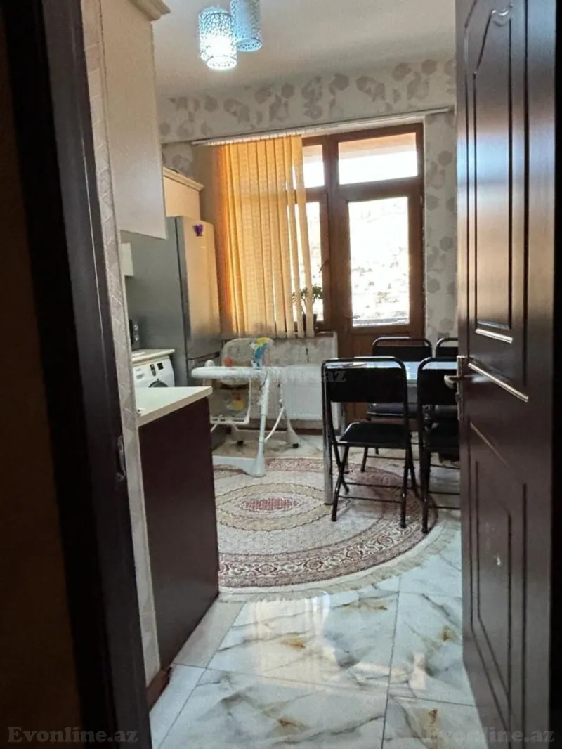 Kirayə verilir 2 otaqlı Mənzil Yeni tikili 70 m² Səbail r. - şəkil 11