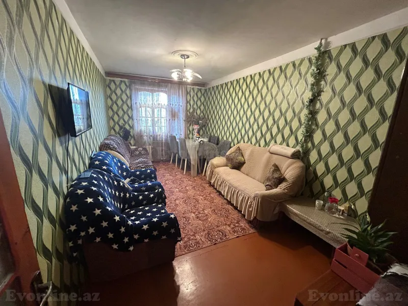 Satılır 3 otaqlı Mənzil Köhnə tikili 65 m² 8-ci mikrorayon - şəkil 2
