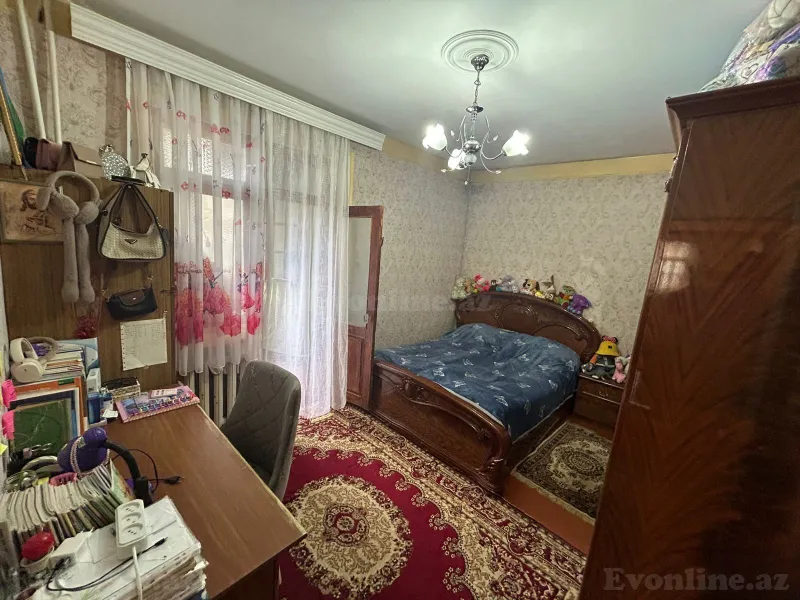 Satılır 3 otaqlı Mənzil Köhnə tikili 65 m² 8-ci mikrorayon - şəkil 4