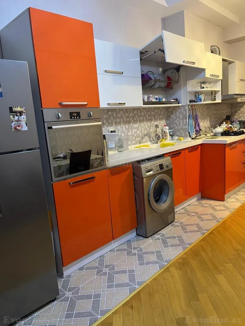 Kirayə verilir 4 otaqlı Mənzil Yeni tikili 170 m² Memar Əcəmi m. - şəkil 9