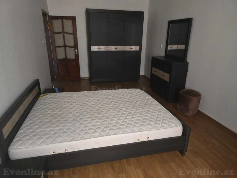 Kirayə verilir 3 otaqlı Mənzil Köhnə tikili 85 m² 9-cu mikrorayon - şəkil 4