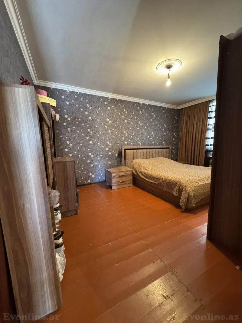 3 otaqlı Həyət evi 90 m² Bakıxanov Satılır