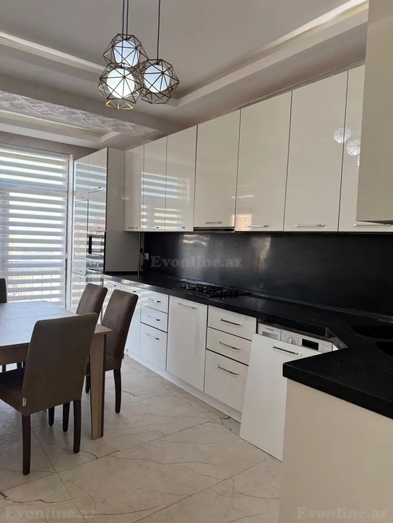 Satılır 3 otaqlı Mənzil Yeni tikili 128 m² Memar Əcəmi m. - şəkil 13