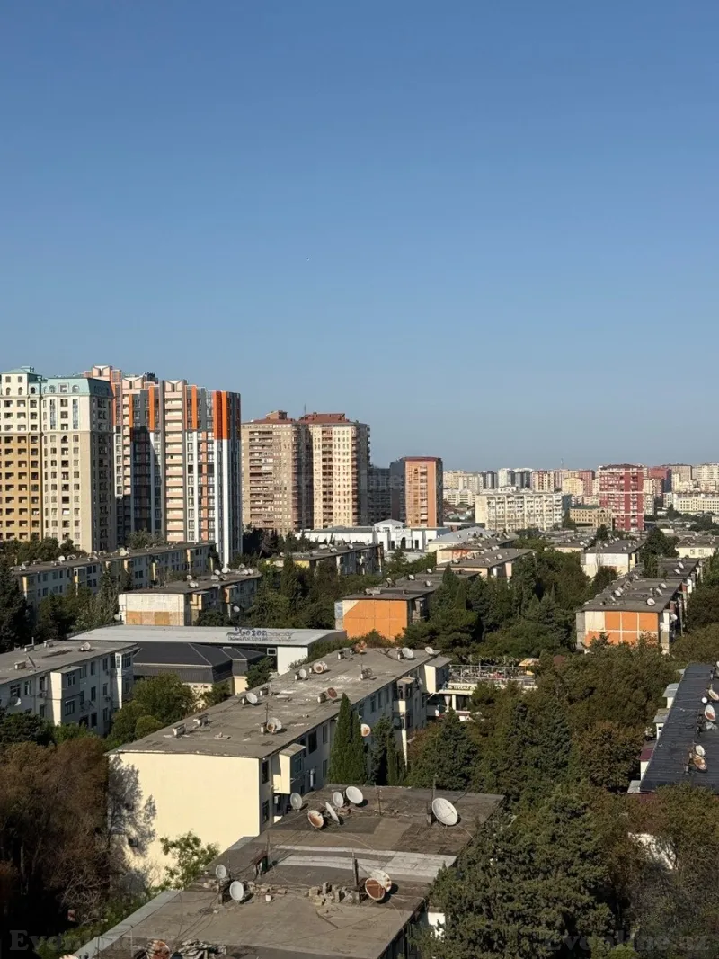 Satılır 3 otaqlı Mənzil Yeni tikili 128 m² Memar Əcəmi m. - şəkil 21