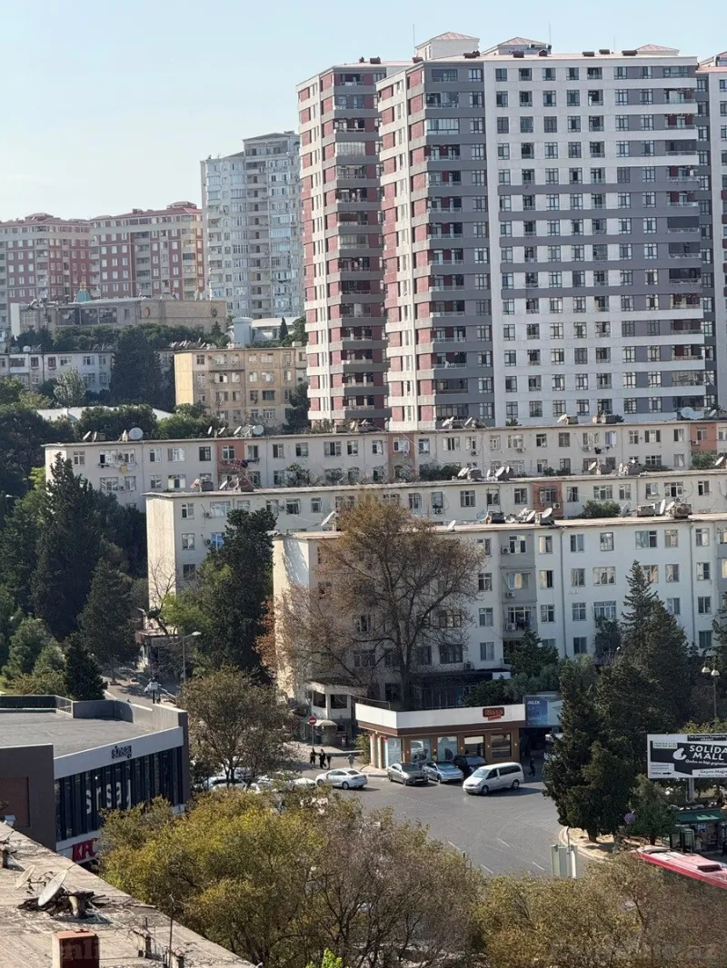 Satılır 3 otaqlı Mənzil Yeni tikili 128 m² Memar Əcəmi m. - şəkil 25