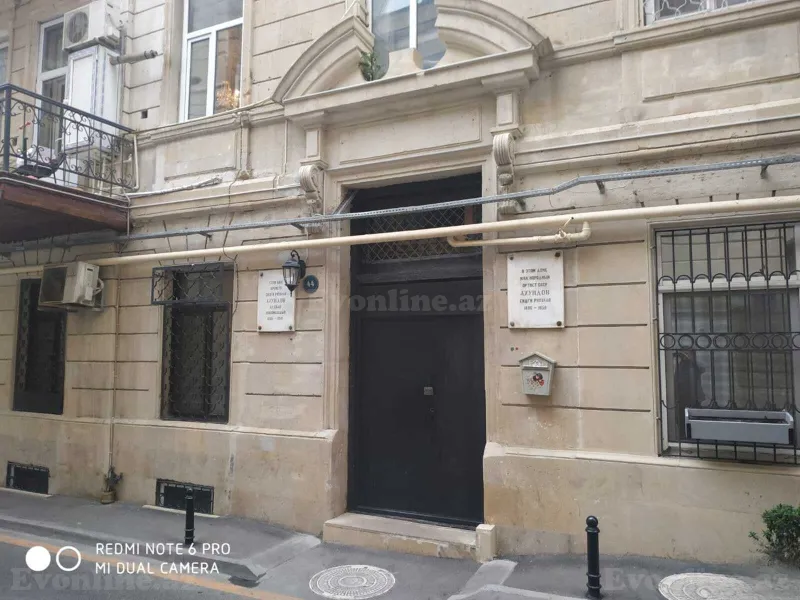 Kirayə verilir 1 otaqlı Mənzil Köhnə tikili 50 m² Nəsimi r. - şəkil 19