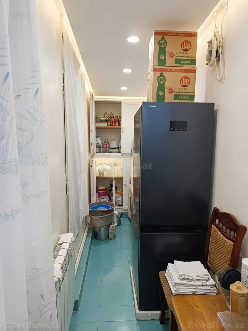 Satılır 3 otaqlı Mənzil Köhnə tikili 60 m² Yeni Günəşli - şəkil 8